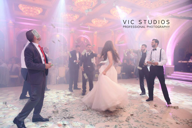 Armenian Wedding Tradition: Throwing money