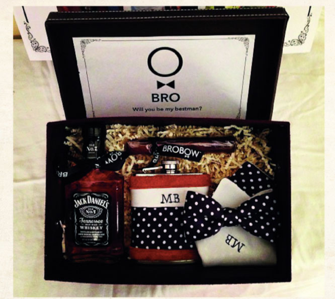 Groomsmen Gifts: BroBow Gift Set