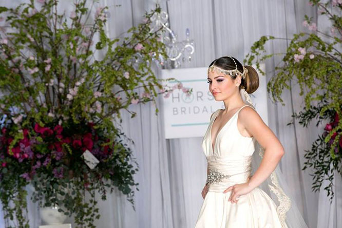 veils and accessories