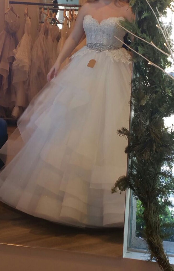 Mary's Story Dress Shopping