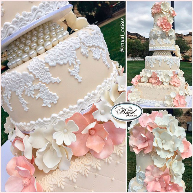 royal cakes