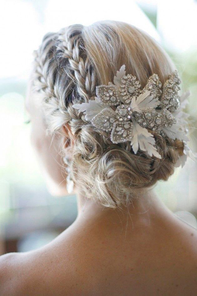 Winter Wedding Hairpiece