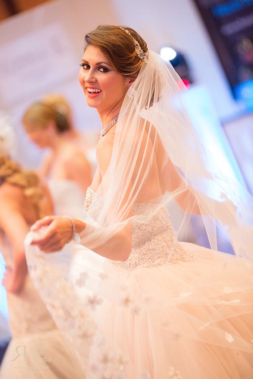 Wedding Dress Buyer's Guide